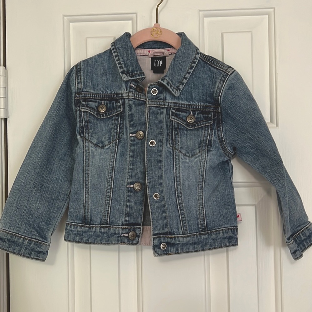 Adorable Toddler Baby GAP Jean Denim Jacket with Pink lining Size 4T